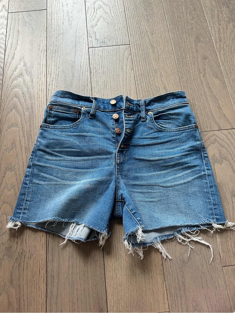 Madewell high rise Jean shorts size 27